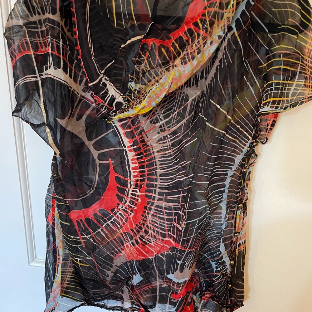 Sheer colorful la rok shirt